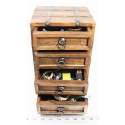 VINTAGE WOODEN JEWELLERY BOX W/ WATCHES