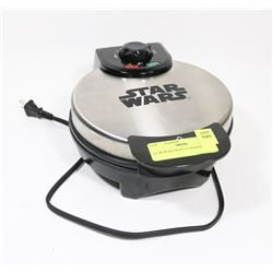 STAR WARS WAFFLE MAKER.