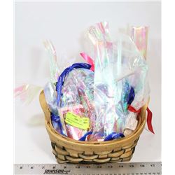 BASKET W/10 NEW BATH & BODY WORKS GIFT