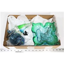 BOX W/ART GLASS DECOR INCL CARNIVAL GLASS CANDY