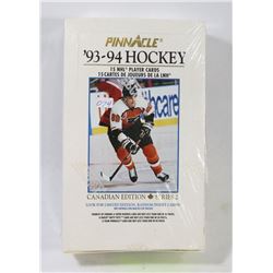 1993-94 PINNACLE HOCKEY FACTORY SEALED BOX.