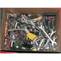 BOX OF ASSORTED TOOLS