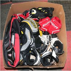 BOX W/BAUER VAPER & BAUER VAPER