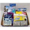 Image 1 : FLAT OF CLEANING ACCESSORIES, PERSONAL GROOMING,