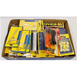 FLAT OF ASSORTED HOMEOWNER ITEMS INCLUDING