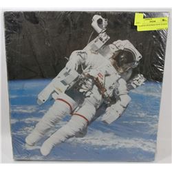 VINtaGE SPACEMAN 550 PC PUZZLE