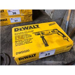 DEWALT DWD520 HEAVY DUTY 1/2 INCH DUAL SPEED HAMMER DRILL