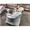 Image 1 : PALLET OF ASSORTED PLASTIC BANDING, ASSORTED HARDWARE & BOLTS