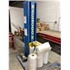 Image 2 : MAC 7000N ELECTRIC PALLET SHRINK WRAPPER WITH 5 ROLLS OF SHRINK WRAP