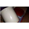 Image 2 : BOX OF CROCK W/ LID AND TUPPERWARE