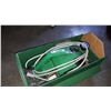 Image 2 : HITACHI 3- 5/8" PLANER IN GREEN BOX