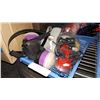 Image 1 : TRAY OF RESPIRATORS