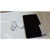 Image 2 : SAMSUNG GALAXY TAB E 16GB - UNLOCKED TESTED AND WORKING