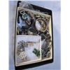 Image 1 : TRAY OF WATCHES AND JEWELERY