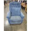 Image 1 : BLUE LAZY BOY RECLINER