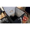 Image 2 : BLACK LAUNDRY HAMPER