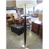Image 2 : MODERN FLOOR LAMP