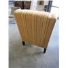 Image 2 : STRIPED STYLUS ACCENT CHAIR