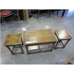 OAK NESTING COFFEE TABLE SET