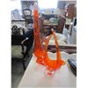 Image 1 : 2 ORANGE CHALET ART GLASS PIECES