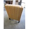 Image 2 : STRIPED STYLUS ACCENT CHAIR