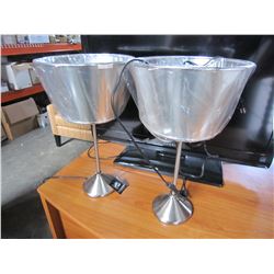 2 METAL ASHLEY DESIGN LAMPS