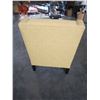 Image 2 : YELLOW STYLUS ACCENT CHAIR