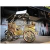 Image 1 : METAL TIN WIND UP MUSICAL CAR