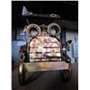 Image 2 : METAL TIN WIND UP MUSICAL CAR