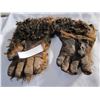 Image 2 : VINTAGE BUFFALO HIDE GLOVES