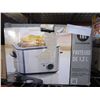 Image 1 : DEEP FRYER IN BOX
