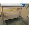 Image 4 : NEW OAK VANITY WITH SINK