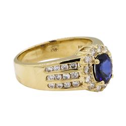 1 ctw Diamond And Blue Sapphire Ring - 14KT Yellow Gold