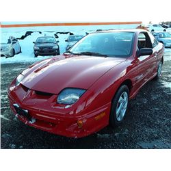 D3 --  2000 PONTIAC SUNFIRE SE , Red , 92231  KM's