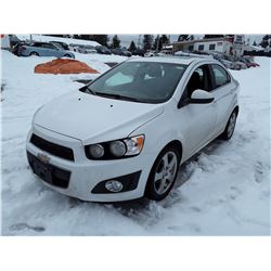 D6  --  2015 CHEVROLET SONIC LT, SEDAN, WHITE, 125,829 KM'S