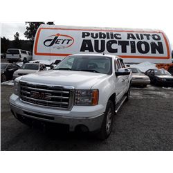 H1 --  2009 GMC SIERRA , White , 128765  KM's