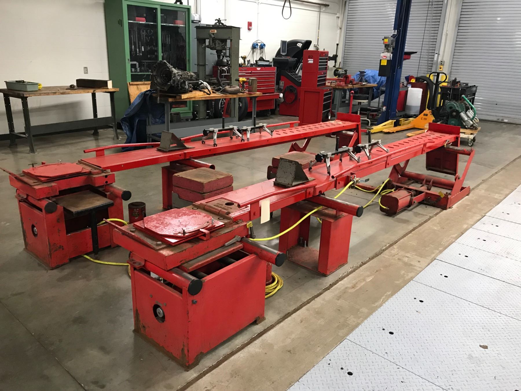 Hunter Alignment Rack w/ Attachments