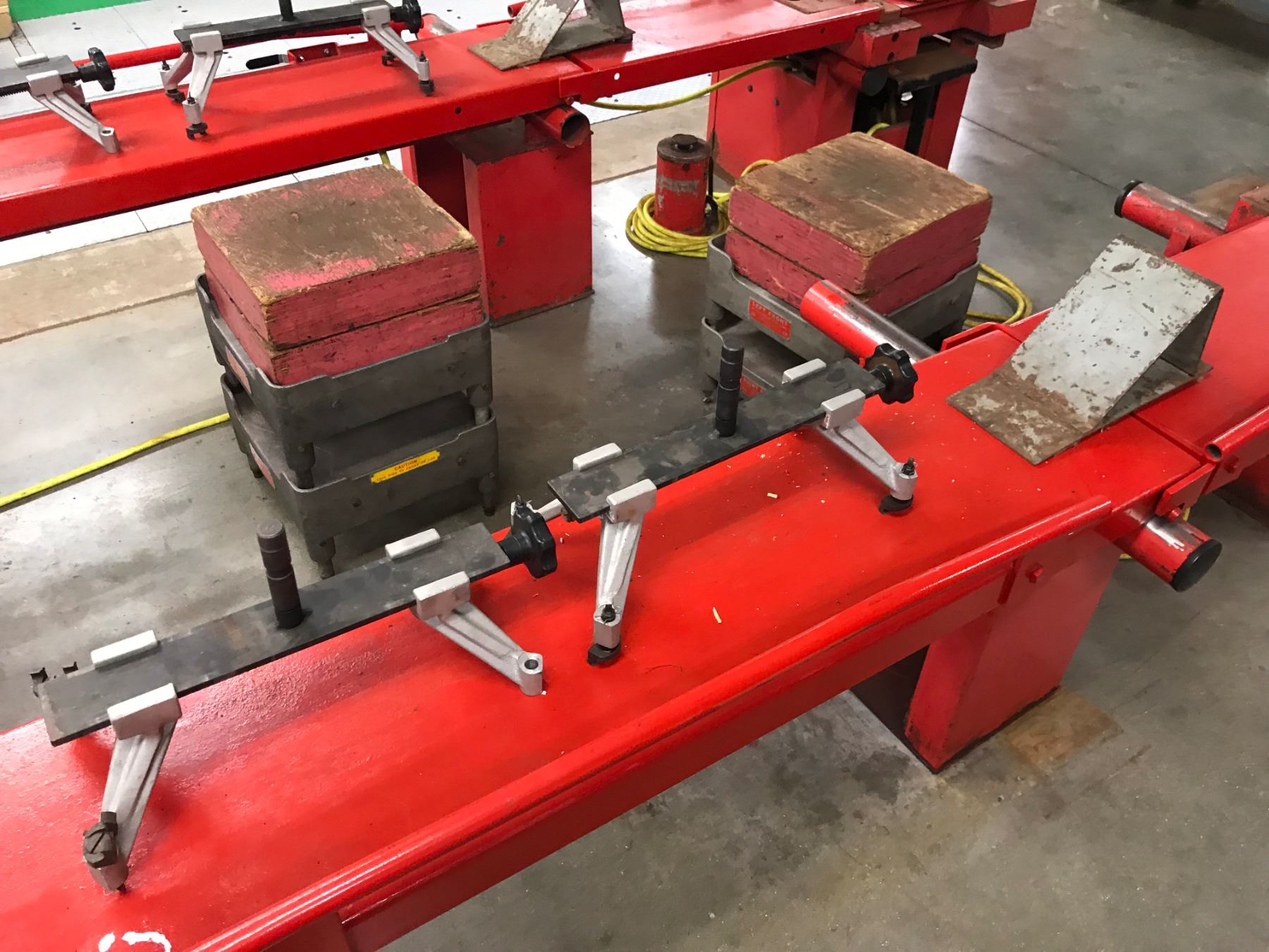 Hunter Alignment Rack w/ Attachments - BTM Industrial