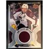 Image 1 : 2017-18 Upper Deck Game Jersey Gabriel Landeskog Card #GJ-GL
