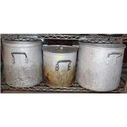 LOT  OF 4 ASSORTED STOCK POTS