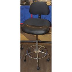 ADJUSTABLE CASHIER CHAIR WITH CHROME BASE