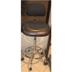 ADJUSTABLE CASHIER CHAIR WITH CHROME BASE