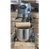 Image 1 : 10 QT. GEAR DRIVEN COMMERCIAL MIXER  NEW