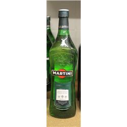 BOTTLE OF MARTINI DRY-SEC VERMOUTH