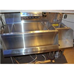 BACK BAR SINK & ICE BIN