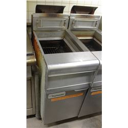 FRYMASTER DEEP FRYER
