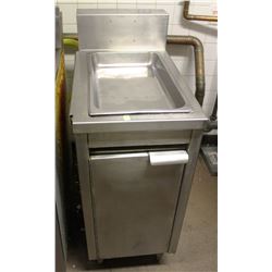 STAINLESS STEEL FRY DUMP STATION W/ STORAGE