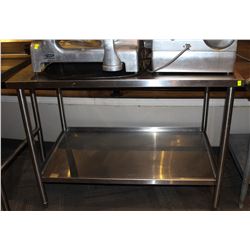 4 FOOT STAINLESS STEEL PREP TABLE W/ BACKSPLASH