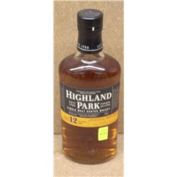 BOTTLE OF HIGHLAND PARK SINGLE MALT SCOTCH WHISKY