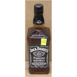 BOTTLE OF JACK DANIEL'S SOUR MASH WHISKEY